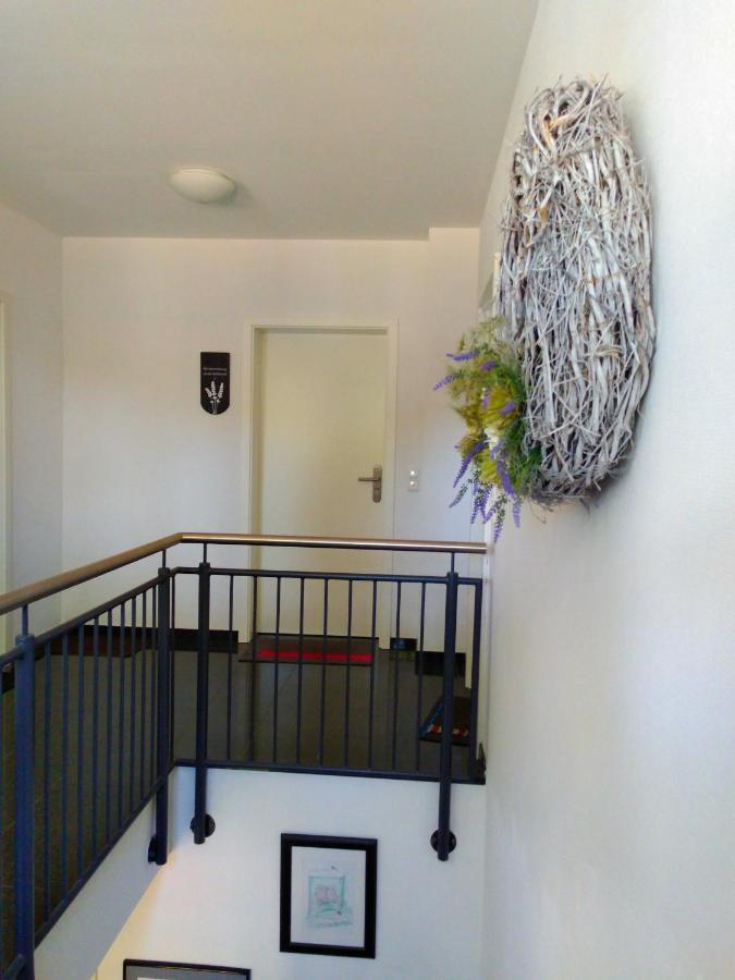 Apartment Lavendelblume - 4 Sterne Inklusive Eigene Bikebox Mit Strom - Waeschepaket - Power Wlan - Parkplatz # Bestpreisgarantie # Zingst