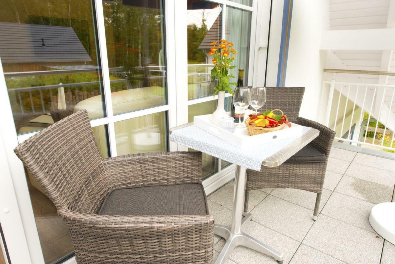 Lavendelblume - 4 Sterne Inklusive Eigene Bikebox Mit Strom - Waeschepaket - Power Wlan - Parkplatz # Bestpreisgarantie # Apartment Zingst