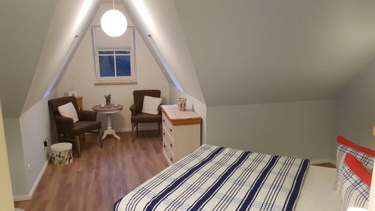 Apartment Lavendelblume - 4 Sterne Inklusive Eigene Bikebox Mit Strom - Waeschepaket - Power Wlan - Parkplatz # Bestpreisgarantie # Zingst